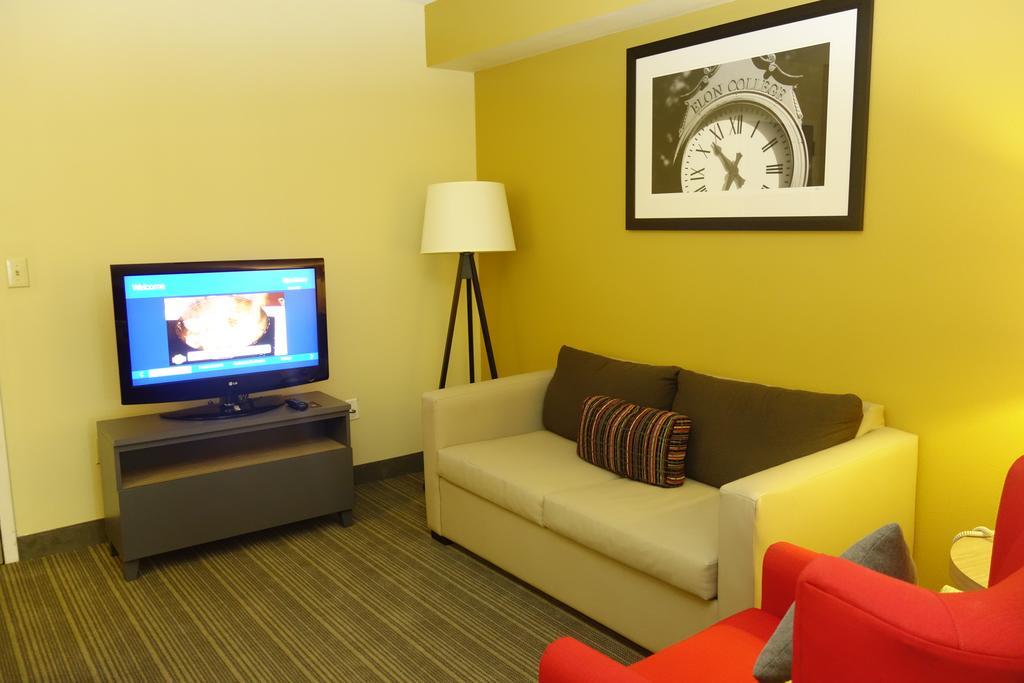 Country Inn & Suites By Radisson, Burlington Elon , Nc Luaran gambar